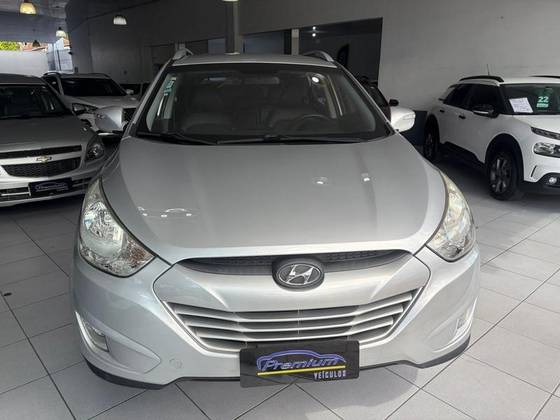 HYUNDAI IX35 2.0 MPI 4X2 16V FLEX 4P AUTOMÁTICO HYUNDAI IX35 2.0 MPI 4X2 16V FLEX 4P AUTOMÁTICO